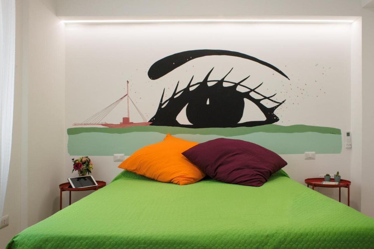 C&C Bedrooms Messina Bagian luar foto
